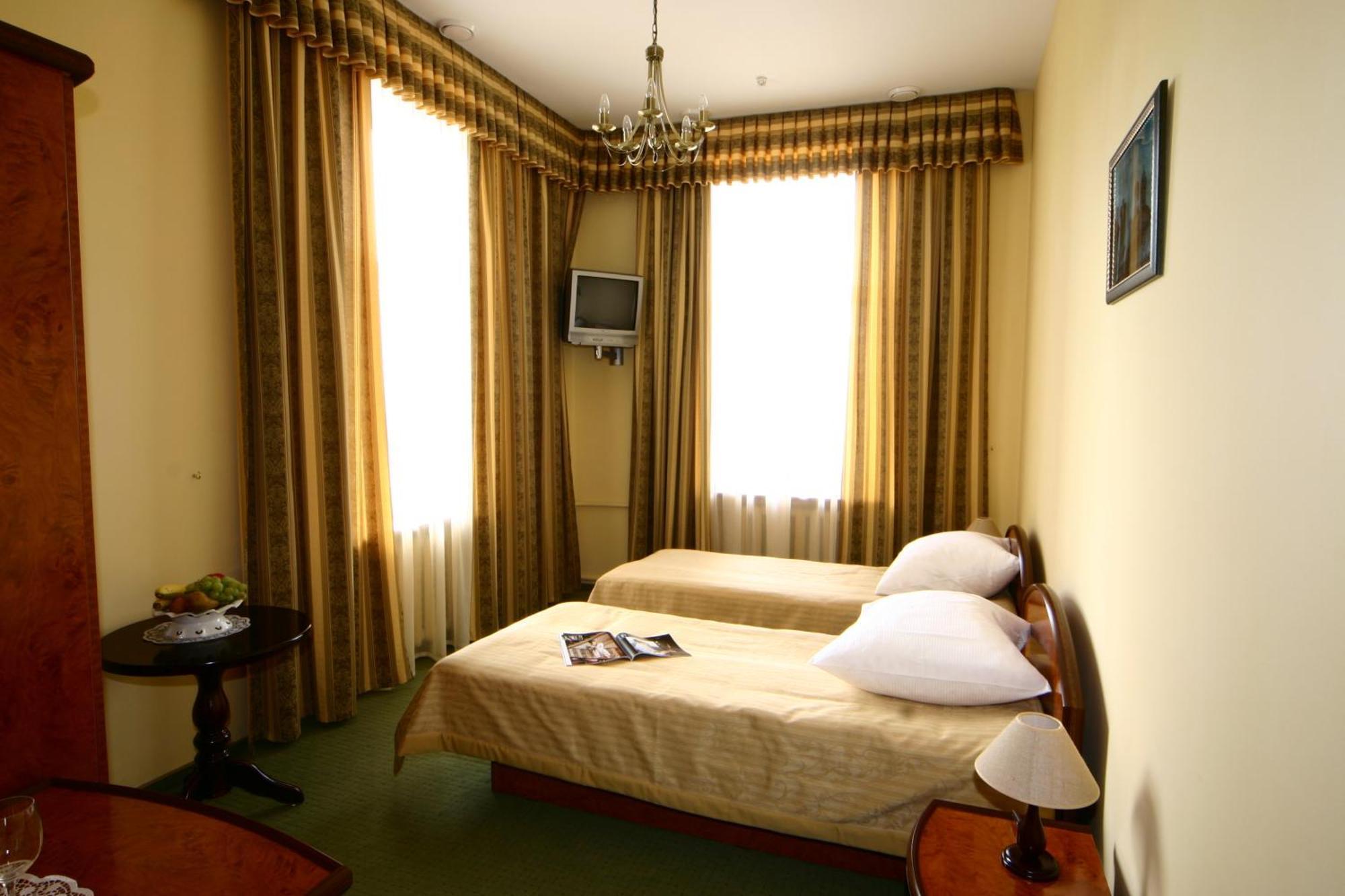 Wien Hotel ลวีฟ ภายนอก รูปภาพ