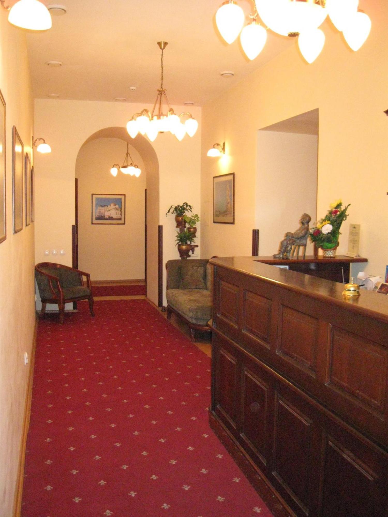 Wien Hotel ลวีฟ ภายนอก รูปภาพ