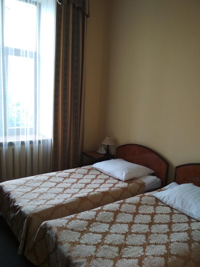 Wien Hotel ลวีฟ ภายนอก รูปภาพ